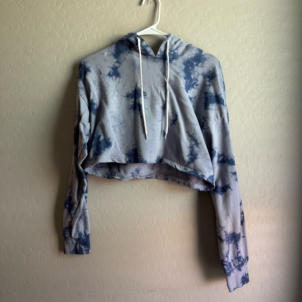 Blue Tie-Dye Cropped Hoodie
